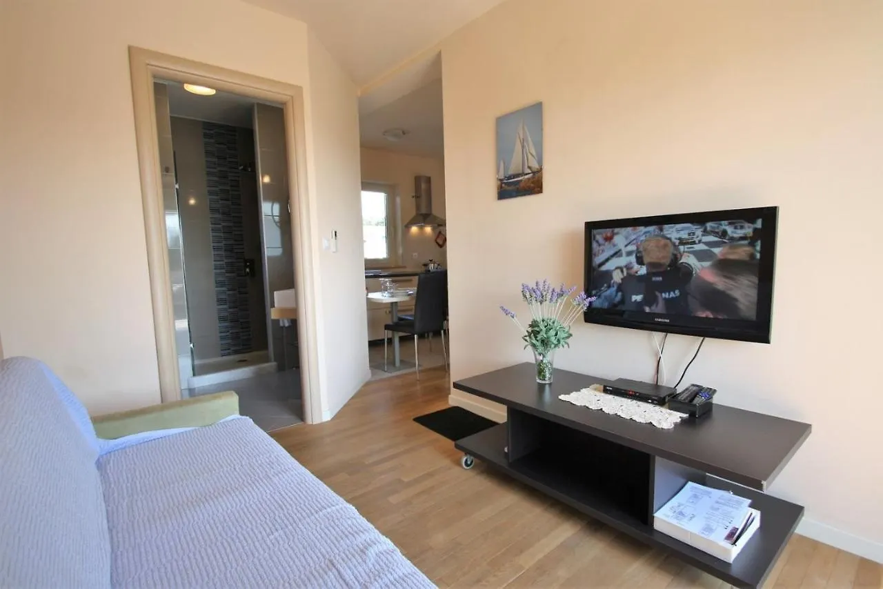 One Bedroom Apartment Bonsai With Shared Pool Kukci